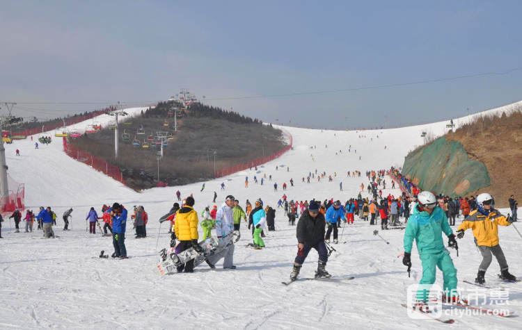 北京万龙八易滑雪场