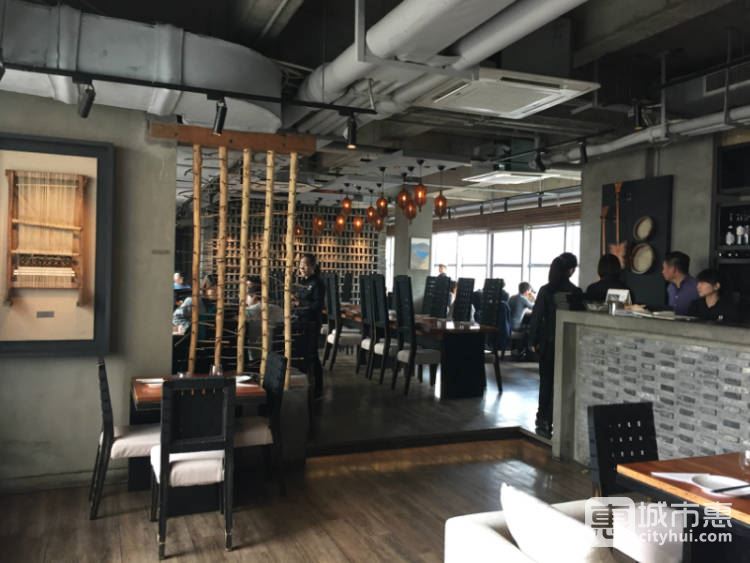 锡伯新疆餐厅(静安寺店)