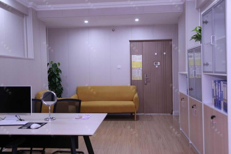 四川省人民医院医疗集团友谊医院整形美容科面诊室