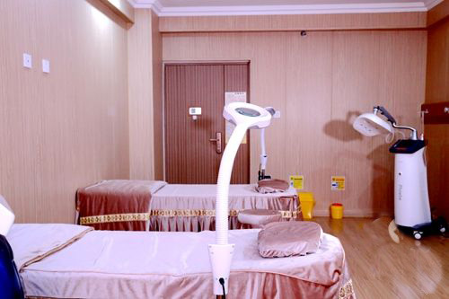 四川省人民医院医疗集团友谊医院皮肤美容室