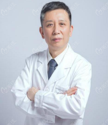 李凌云医生