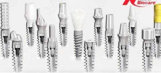 中山七院口腔科成功种植牙齿案例