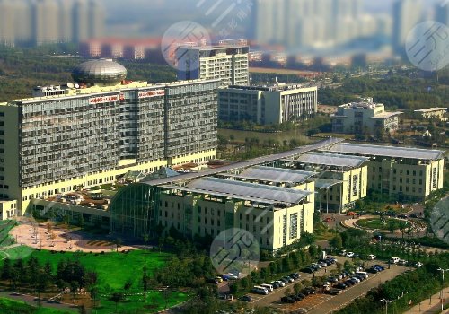 上海市第一人民医院做近视手术怎么样？多少钱？找哪个医生？