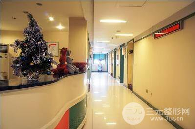 重庆东方整形医院