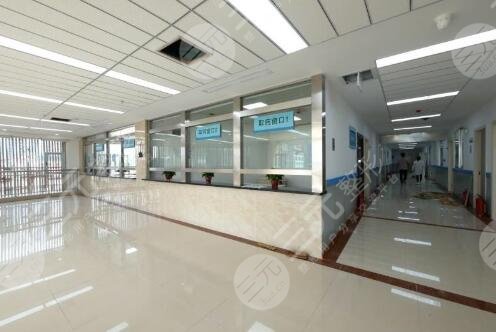 洗牙机器什么牌子好长沙市口腔医院洗牙价格表2026新版发布，牙科医生信息_https://www.jmylbn.com_新闻资讯_第2张