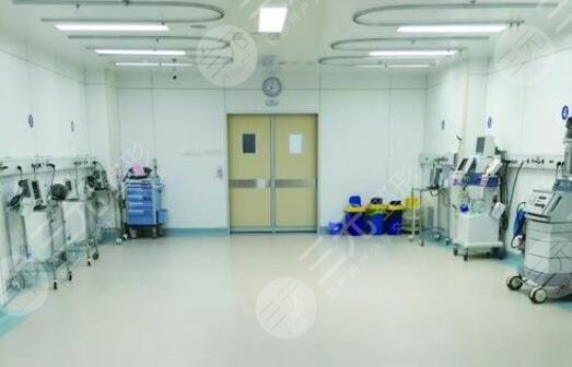 兰大二院整形科怎么样?