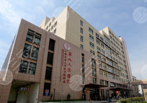 上海九院双眼皮费用价格表，眼部整形专家朱海男+苏薇洁，谁更强？