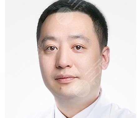 李战强做鼻子多少钱