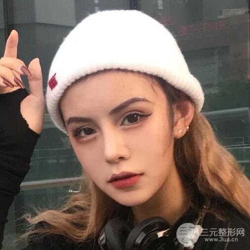 歪鼻矫正