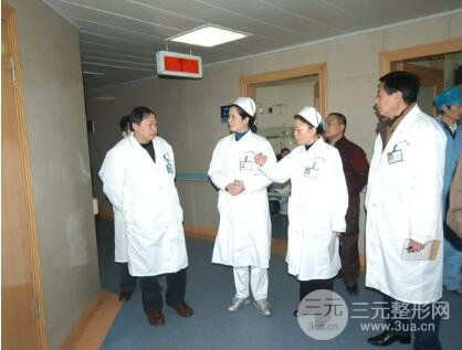 川北医学院附属医院整形美容科向小燕医生