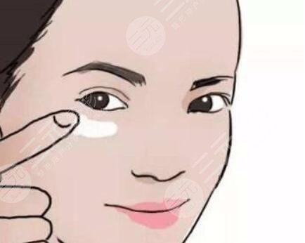 北京协和医院朱琳去眼袋技术好，亲身案例为你证明~