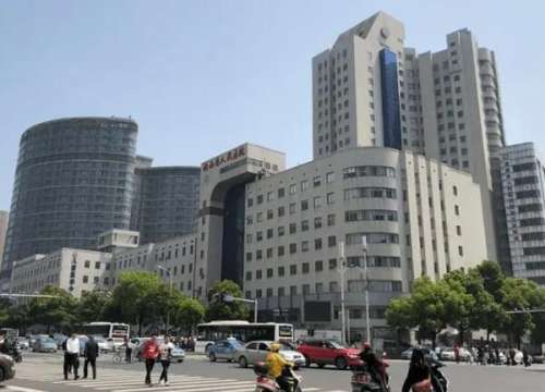 长沙哪个医生做人中缩短比较好?排行榜前五位别错过